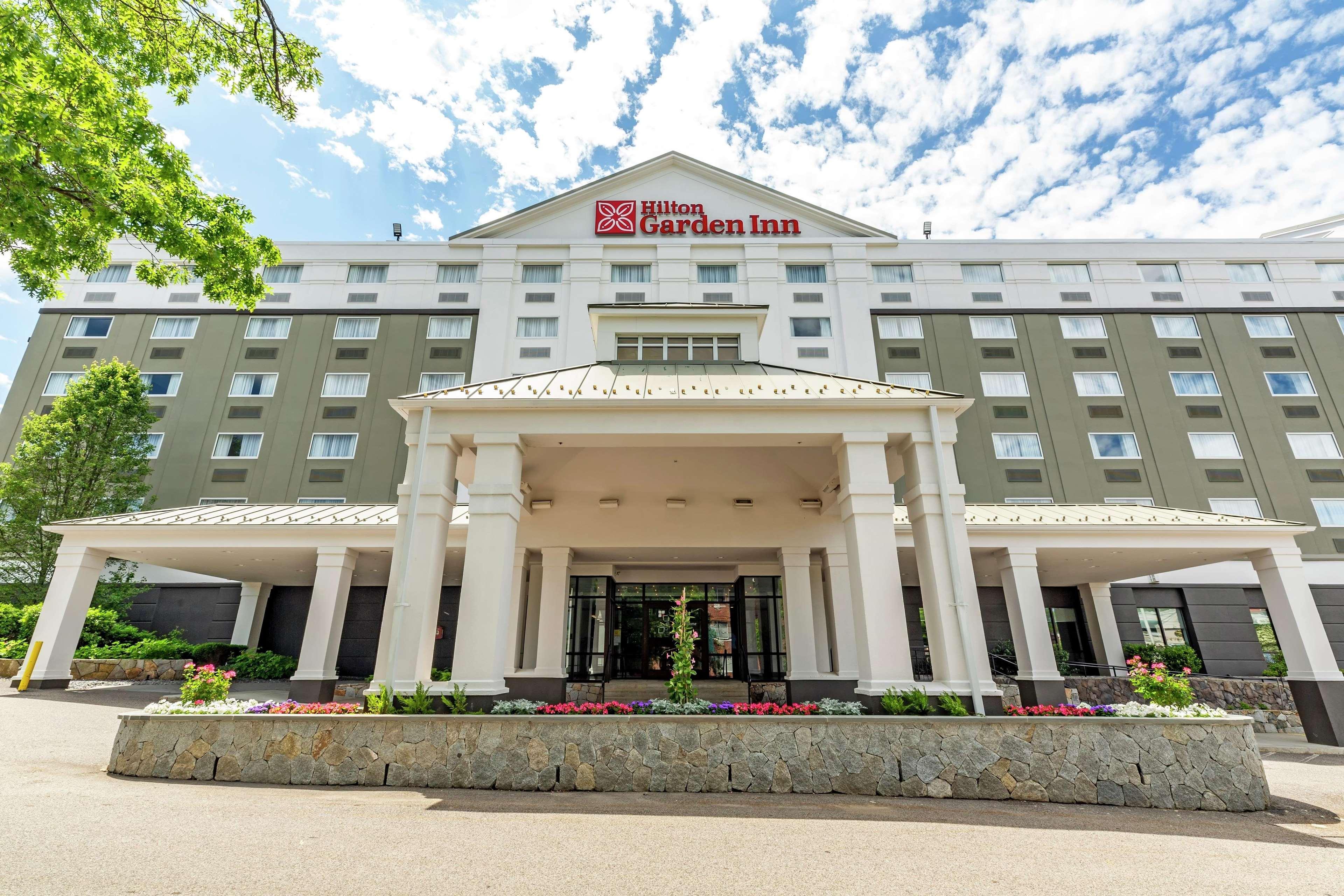 Hilton Garden Inn Boston Waltham Exterior photo