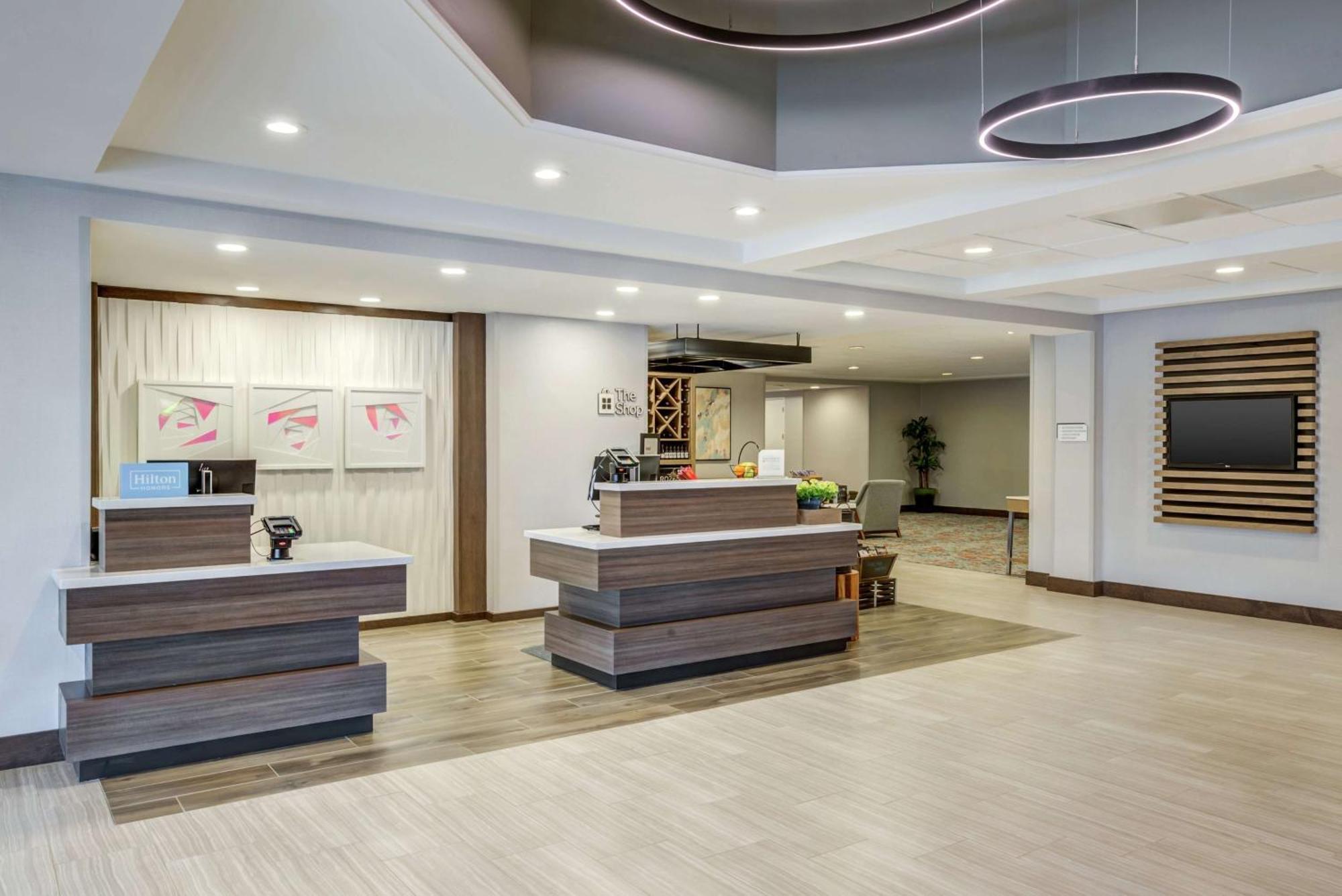 Hilton Garden Inn Boston Waltham Exterior photo